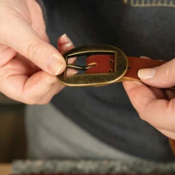 #134 Buckle -Leather Goods Sales Shop 00134 AB 3 4 5