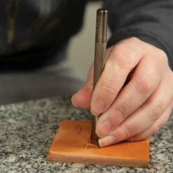 Hermann Oak® Saddle Skirting Leather -Leather Goods Sales Shop 07 800S a