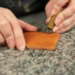 Hermann Oak® Saddle Skirting Leather -Leather Goods Sales Shop 07 800S b