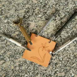 Hermann Oak® Saddle Skirting Leather -Leather Goods Sales Shop 07 800S c