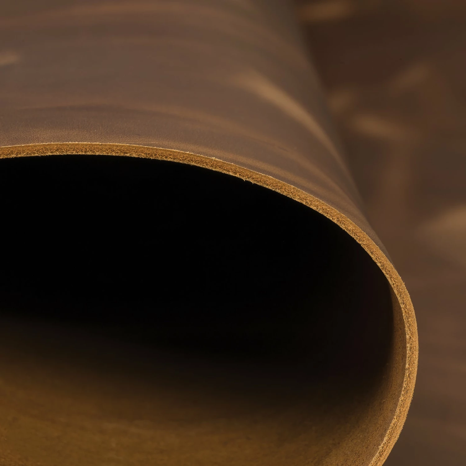 Jasper Chrome Pull-Up Leather Side, 4 To 5 Oz. 6 Jasper Chrome Pull-Up Leather Side, 4 To 5 Oz. - Image 6