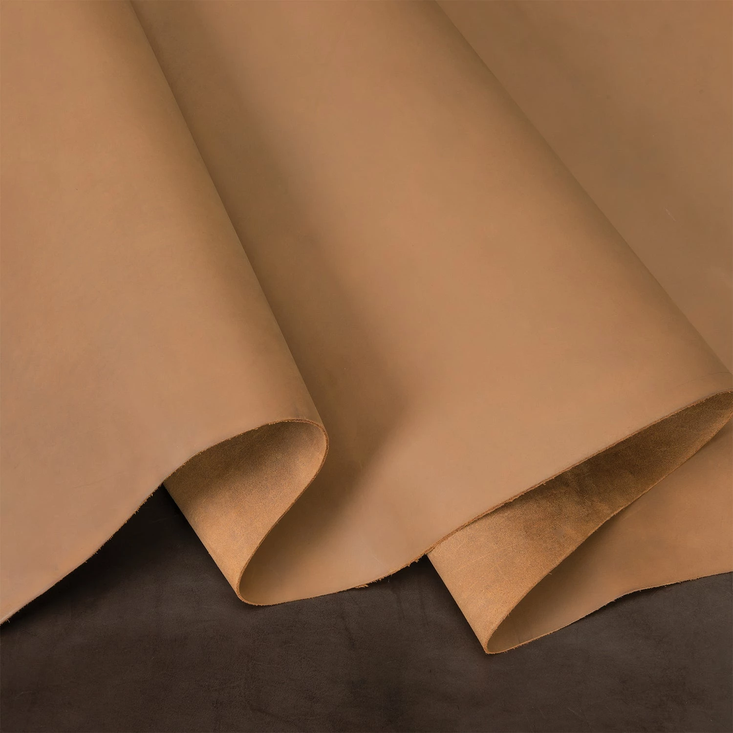 Pioneer Chrome Oil Tanned Top Grain Leather Side, 5-6 Oz 2 Pioneer Chrome Oil Tanned Top Grain Leather Side, 5-6 Oz - Image 2