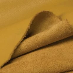 Chrome Oil Tanned Top Grain Leather, Doetan, 5-6 Oz.