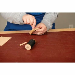 Beginner's Leathercrafting Tool Kit 8 Beginner's Leathercrafting Tool Kit -Leather Goods Sales Shop 12531 00 5