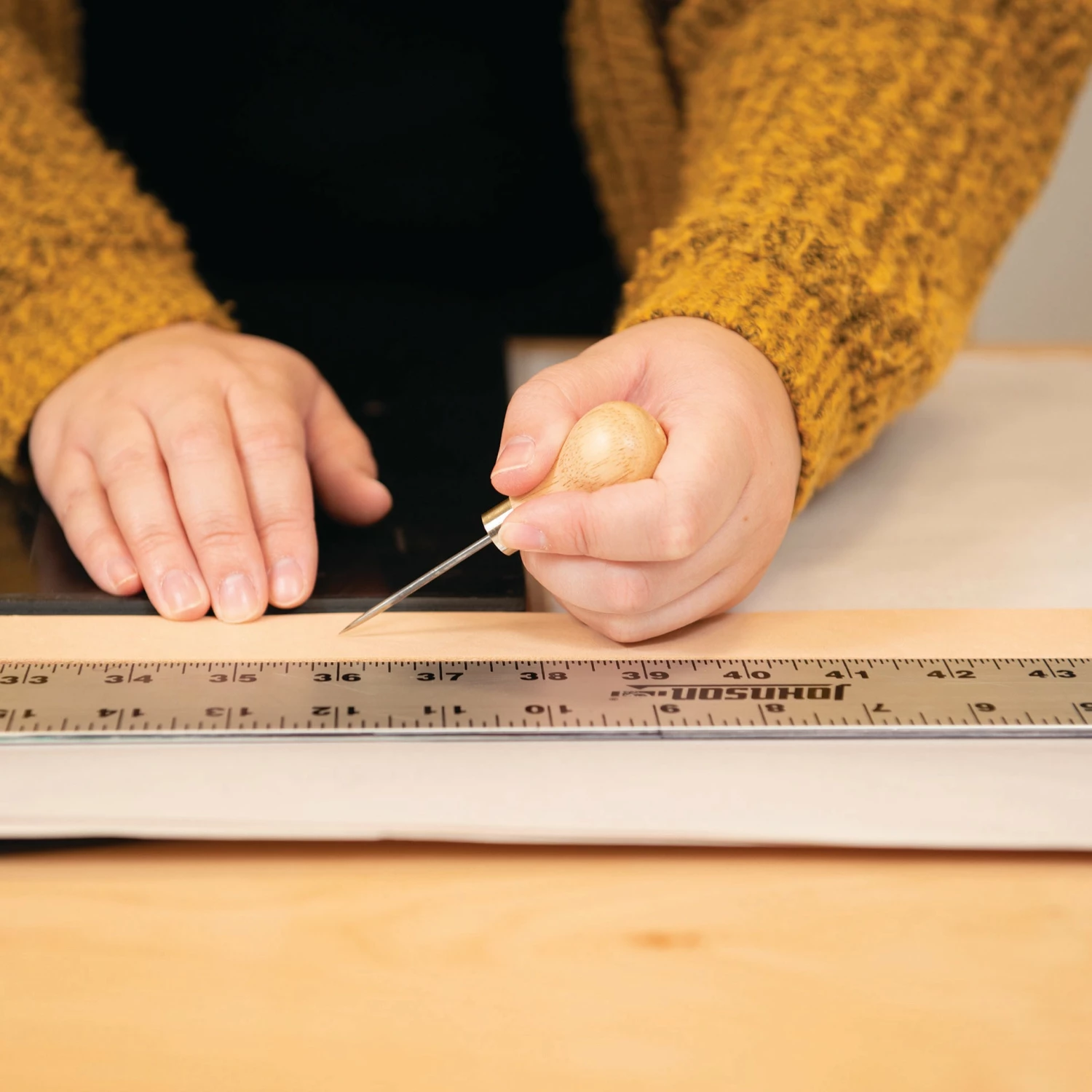 Scratch Awl With Wooden Handle 9 Scratch Awl With Wooden Handle - Image 9