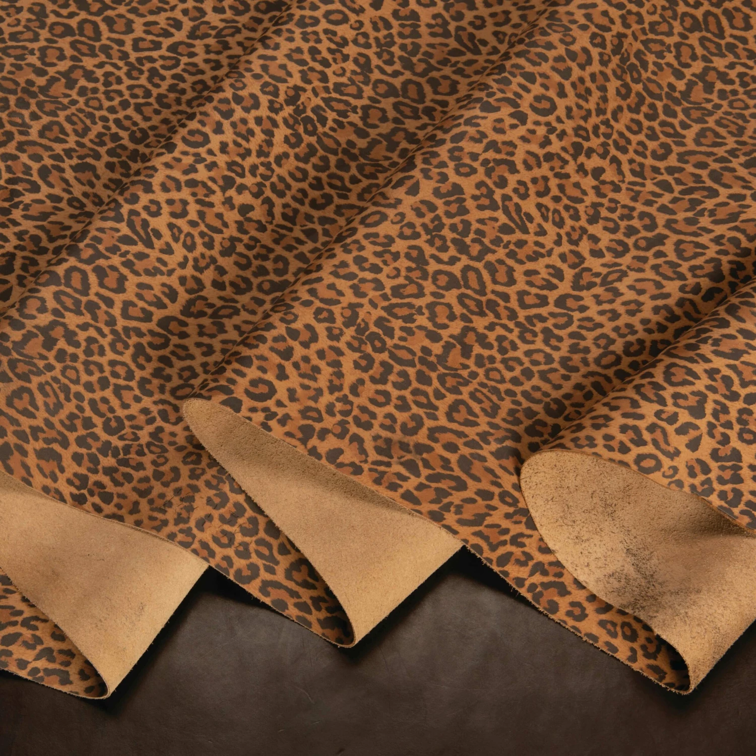Leopard Printed Leather, 3-4 Oz. 1 Leopard Printed Leather, 3-4 Oz.