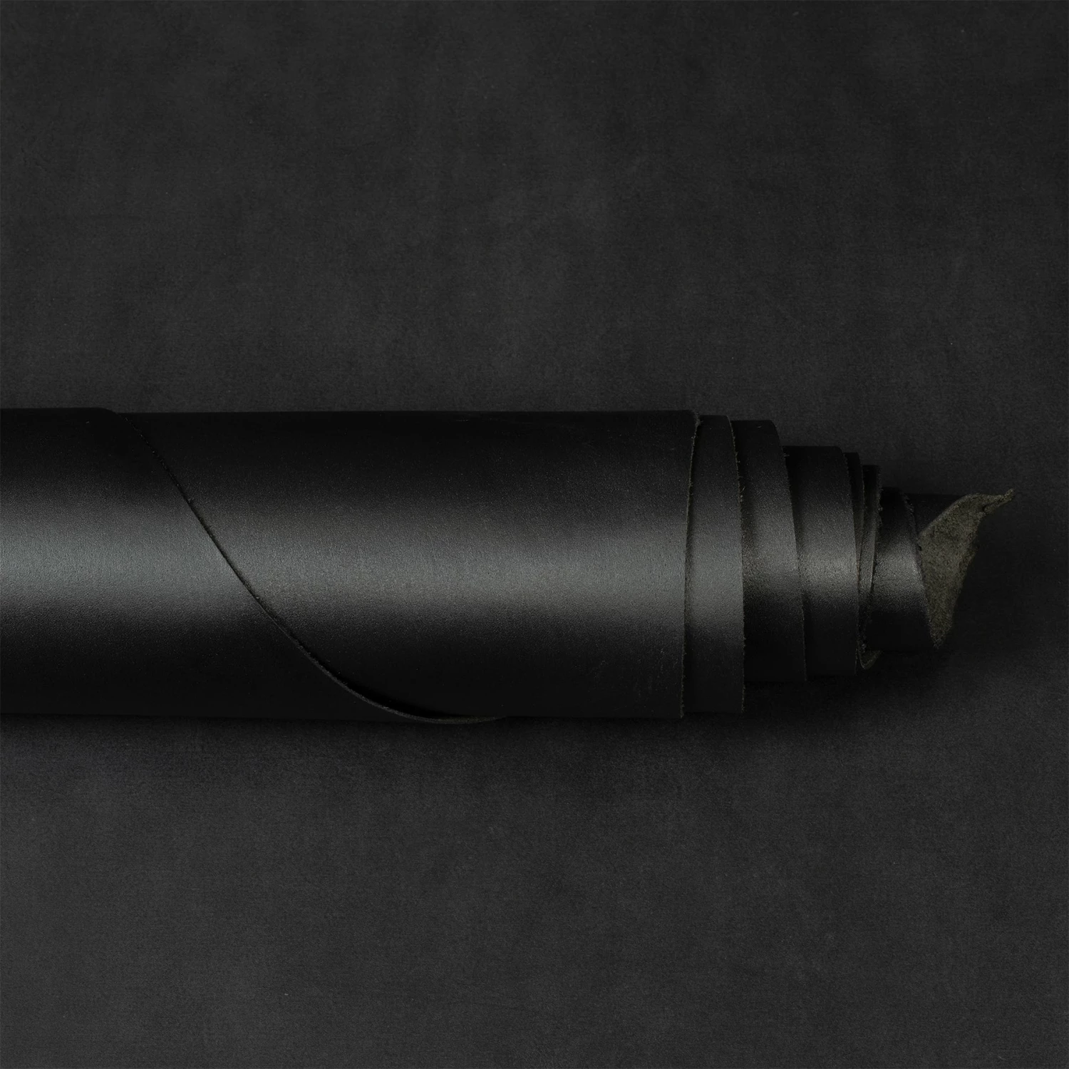 Chrome Tanned Water Buffalo Leather, 2-3 Oz. 1 Chrome Tanned Water Buffalo Leather, 2-3 Oz.