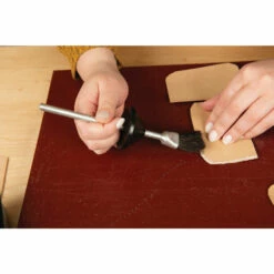 Glue Pot -Leather Goods Sales Shop 65 6070 2