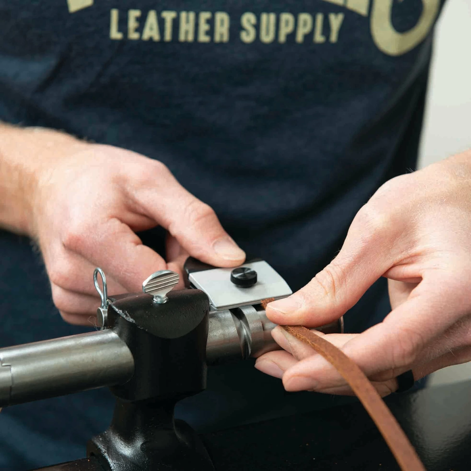 Lace Master™ 2 Lace Master™ - Image 2