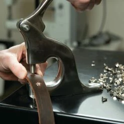 Rex Riveter 19 Rex Riveter -Leather Goods Sales Shop 653000 7529copy