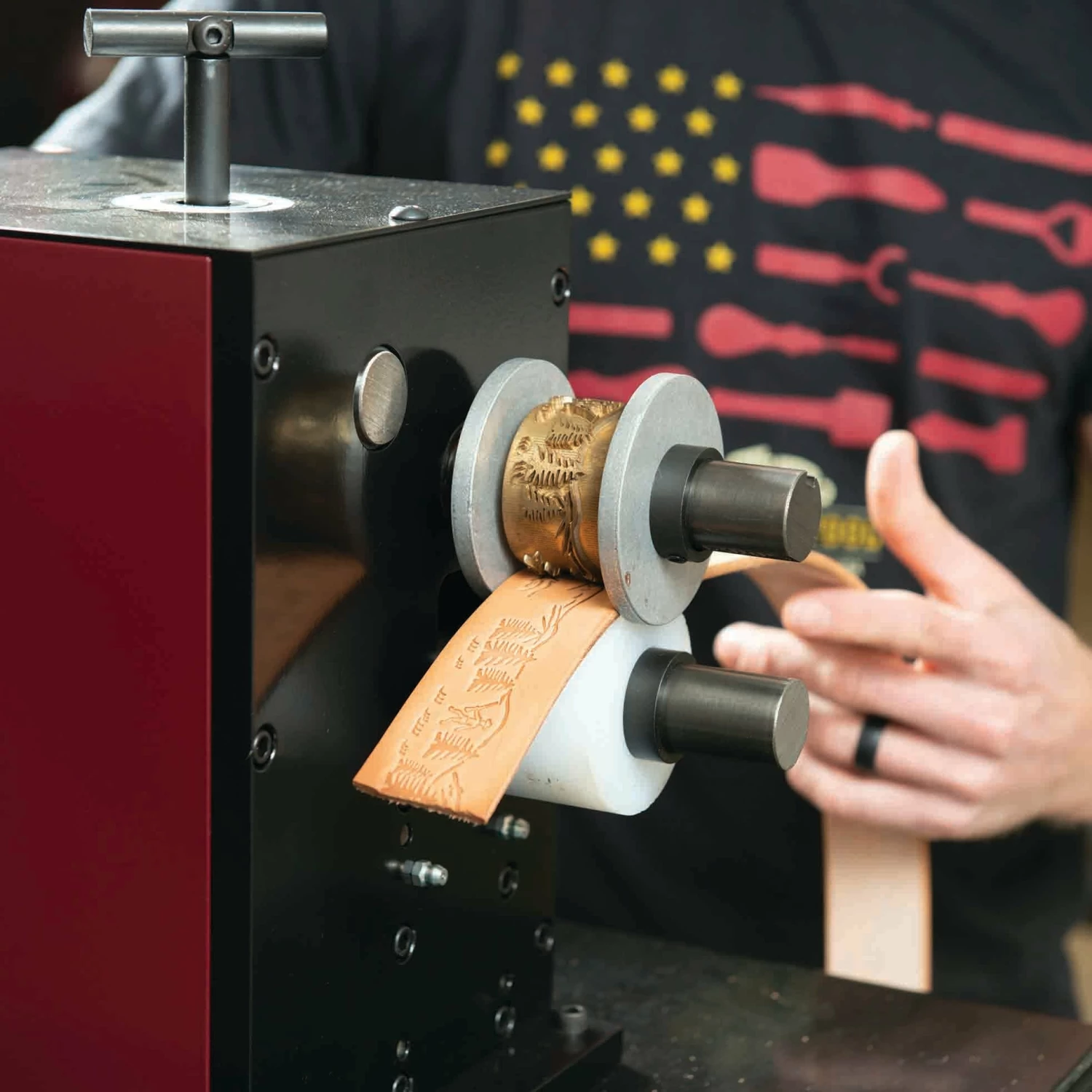 Master Tool Creaser And Embosser 2 Master Tool Creaser And Embosser - Image 2