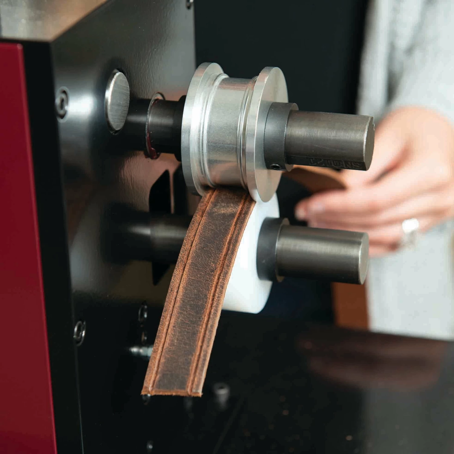 Master Tool Creaser And Embosser 6 Master Tool Creaser And Embosser - Image 6