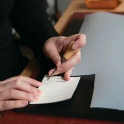 Scratch Awl With Wooden Handle 12 Scratch Awl With Wooden Handle -Leather Goods Sales Shop 654110 6598500 5418copy