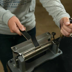 Economy Heritage® Leather Skiver -Leather Goods Sales Shop 656100 5401copy