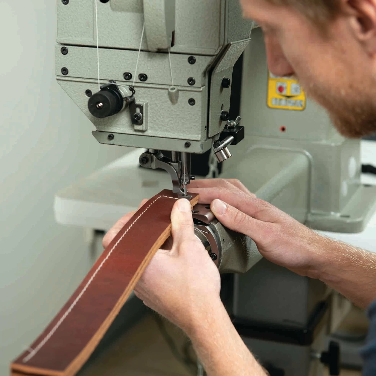 Weaver 205 Sewing Machine, Complete With Stand And Servo Motor 2 Weaver 205 Sewing Machine, Complete With Stand And Servo Motor - Image 2