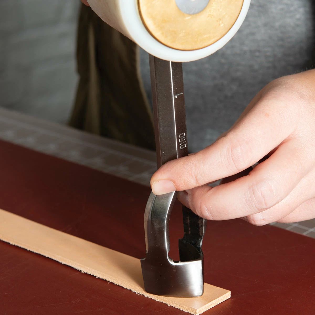 English Point Strap End Punch 11 English Point Strap End Punch - Image 11