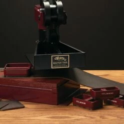 Master Tool Mighty Wonder 4 Ton Hand-Operated Clicker -Leather Goods Sales Shop Offer 53MightyWonderNOTEXT1250x1250copy