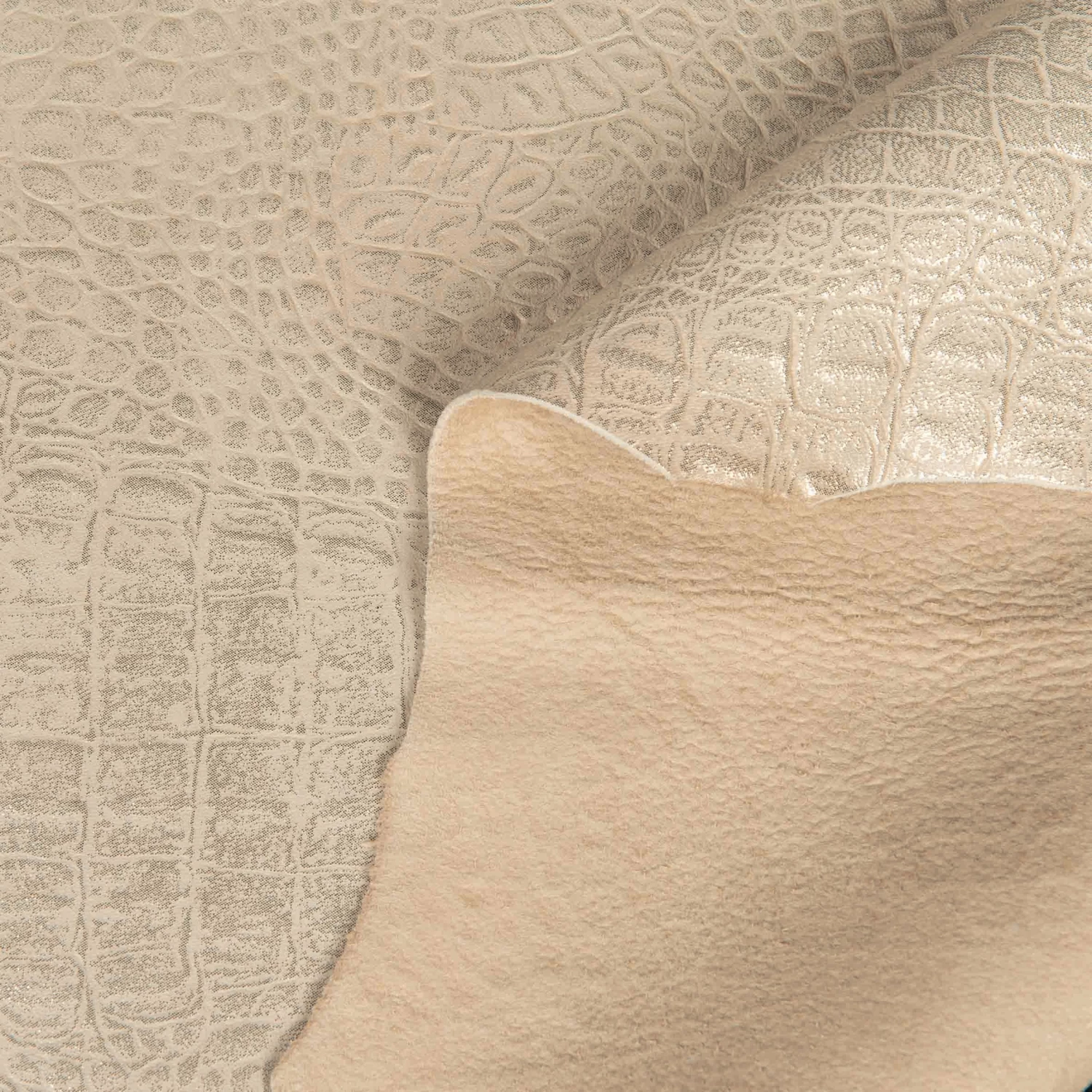 Gator-Print Lambskin, 2 Oz. 2 Gator-Print Lambskin, 2 Oz. - Image 2