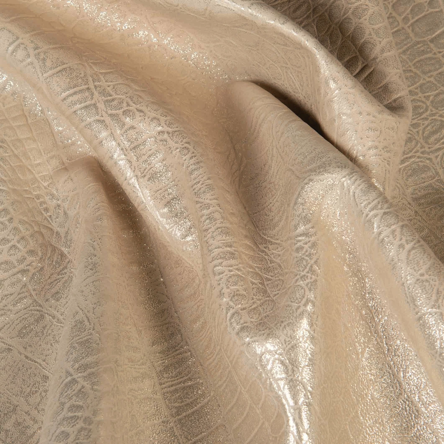 Gator-Print Lambskin, 2 Oz. 3 Gator-Print Lambskin, 2 Oz. - Image 3