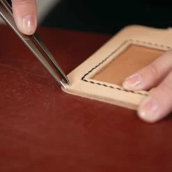 Wing Divider, 8" 12 Wing Divider, 8" -Leather Goods Sales Shop wing6